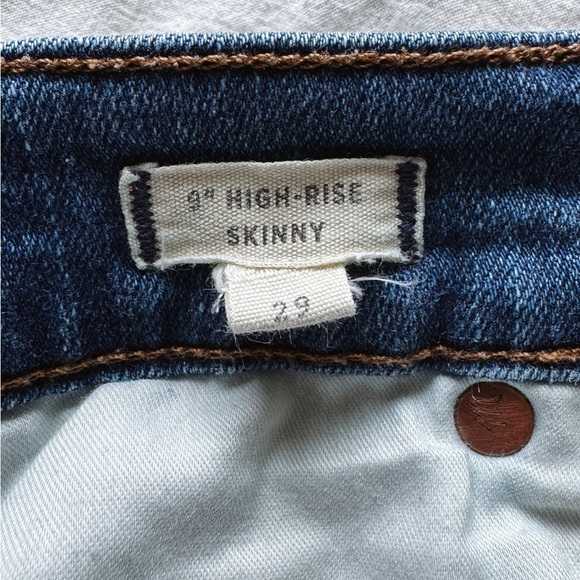 Madewell Women’s High Rise Distressed Jeans - Size 29 - Picture 7 of 8